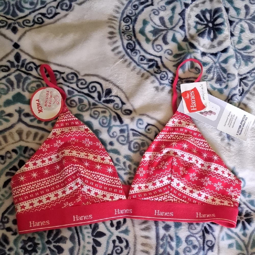 🆕Hanes Holiday Bralette Red & White Cozy Winter Print Size Medium Womens